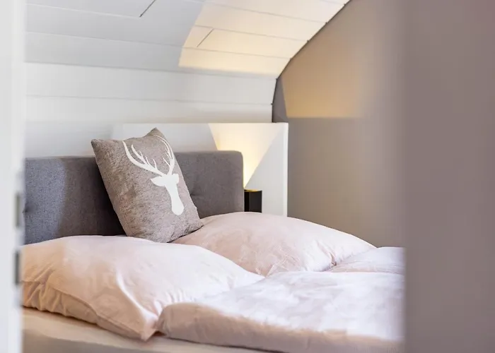 Basislager بيت للعطل