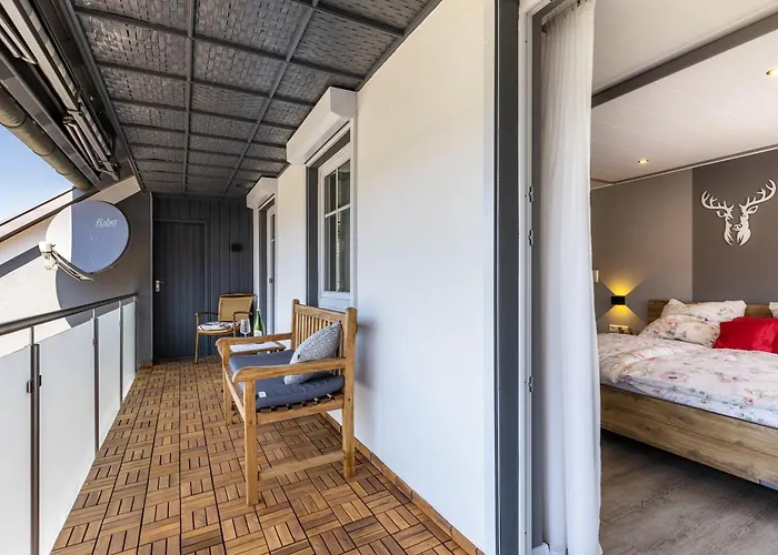 Basislager بيت للعطل